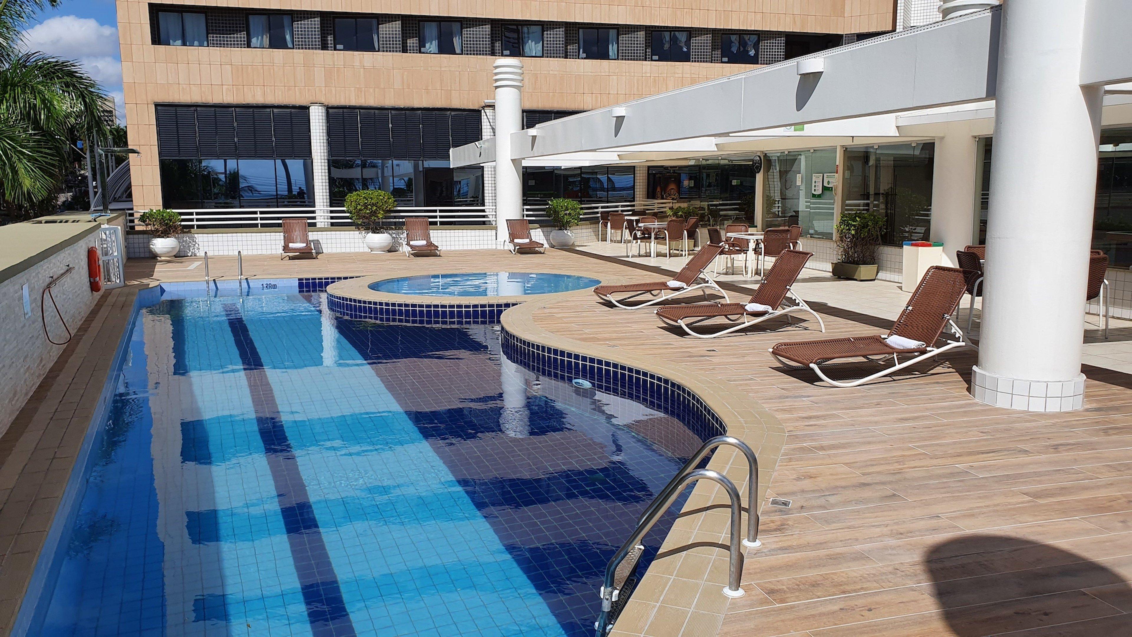 By Ihg