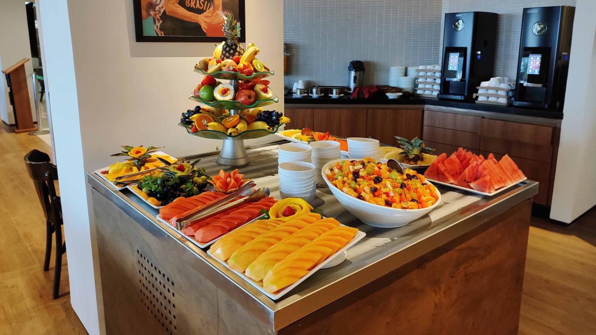 Hotel By Ihg